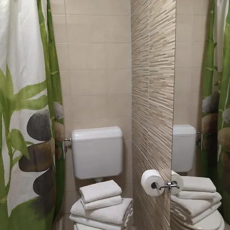 Tiny In Center Stone House Apartment Split