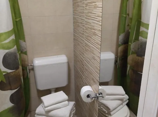 Tiny In Center Stone House Split