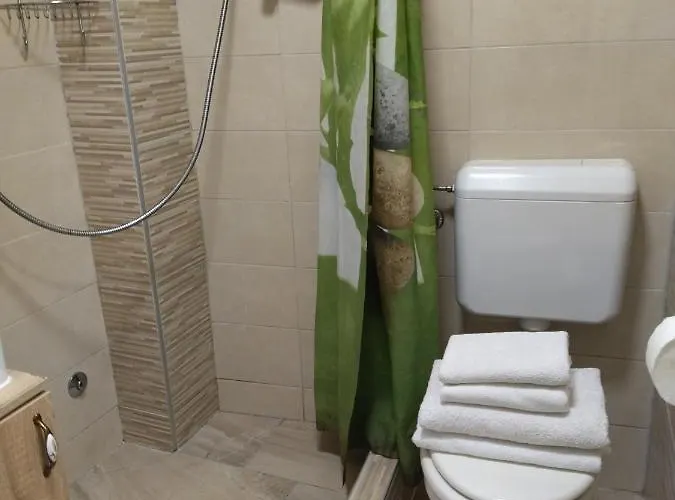 Tiny In Center Stone House Split