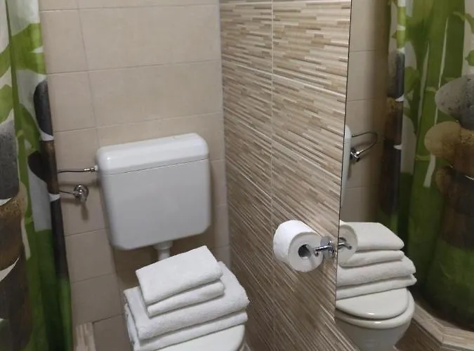 Apartament Tiny In Center Stone House *